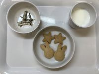 《常食》おやつは、手作りクッキーです。