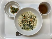 《常食》きつねうどんです。