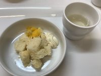 《離乳食後期》おやつは、誕生日ケーキです。