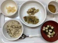 《常食》かれいの白菜あんかけです。