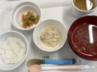 かれいのだし煮です《中期》